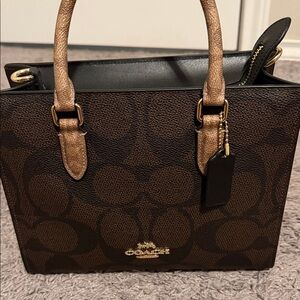 Coach Maggie small crossbody tote bag
